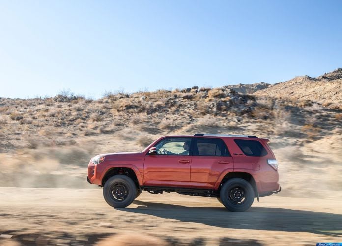 2015 Toyota 4Runner TRD Pro Series - фотография 4 из 12