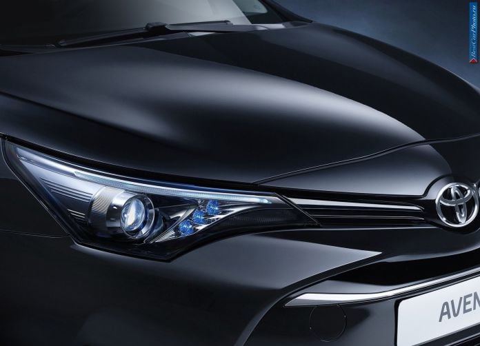 2015 Toyota Avensis - фотография 34 из 39