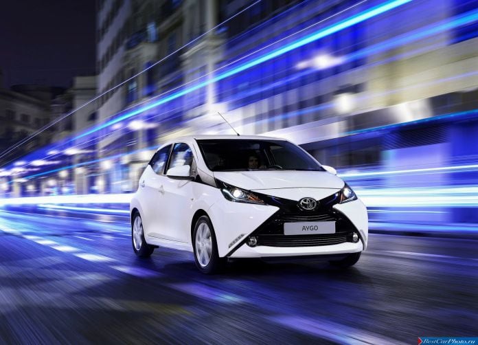 2015 Toyota Aygo - фотография 4 из 144