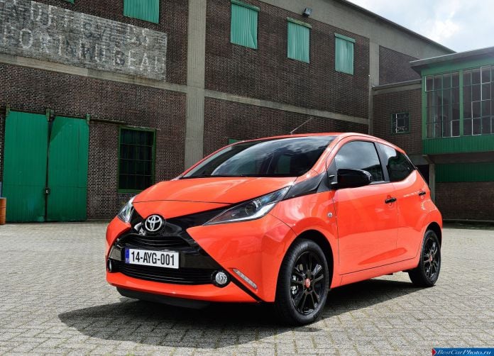 2015 Toyota Aygo - фотография 6 из 144