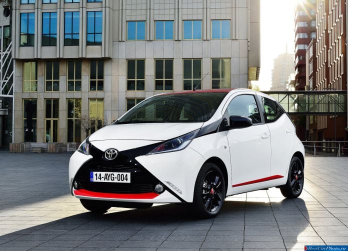 2015 Toyota Aygo - фотография 16 из 144
