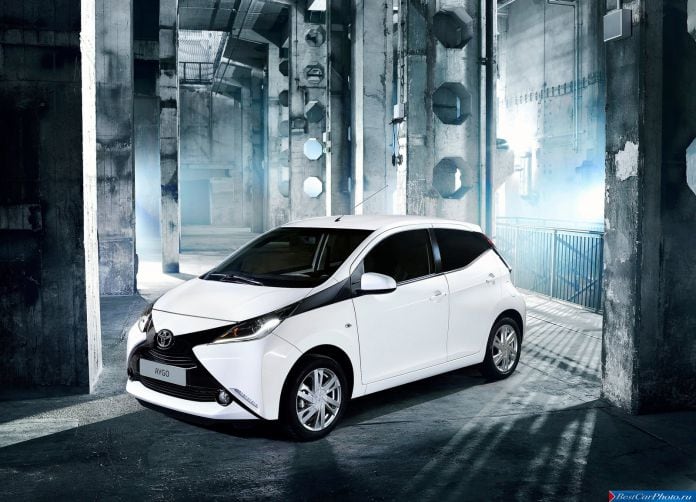 2015 Toyota Aygo - фотография 20 из 144