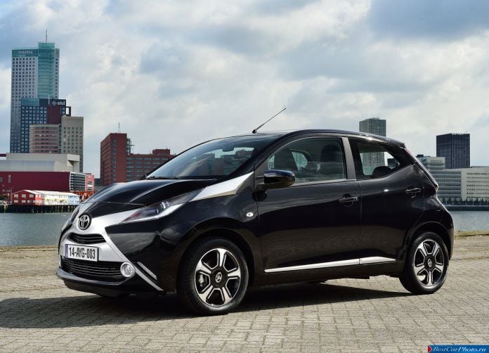 2015 Toyota Aygo - фотография 27 из 144
