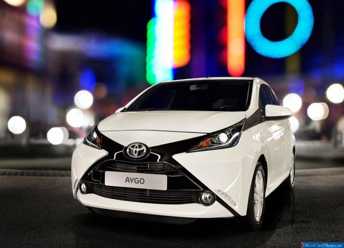 2015 Toyota Aygo - фотография 28 из 144