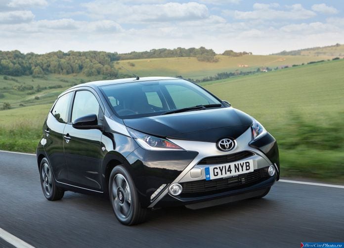 2015 Toyota Aygo - фотография 32 из 144