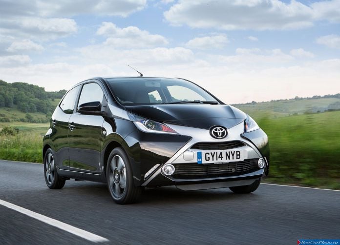 2015 Toyota Aygo - фотография 34 из 144