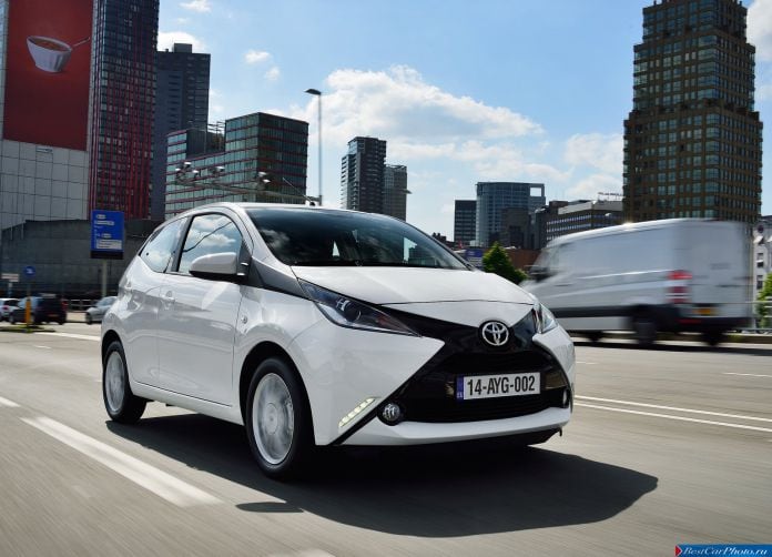 2015 Toyota Aygo - фотография 36 из 144