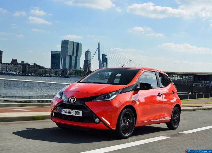 2015 Toyota Aygo - фотография 39 из 144