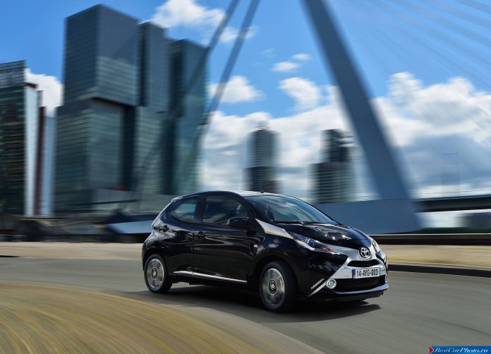 2015 Toyota Aygo - фотография 41 из 144