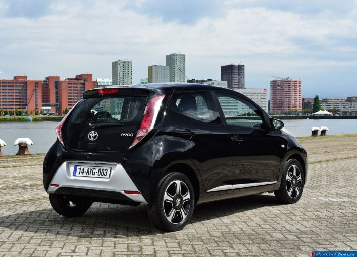 2015 Toyota Aygo - фотография 70 из 144