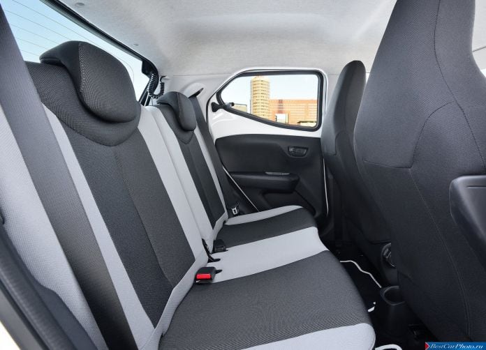 2015 Toyota Aygo - фотография 112 из 144