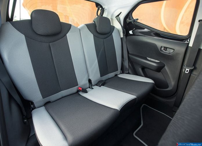 2015 Toyota Aygo - фотография 113 из 144