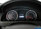 toyota_2015_camry_044.jpg