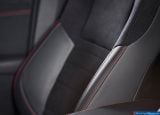 toyota_2015_camry_047.jpg
