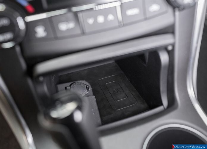2015 Toyota Camry - фотография 55 из 79