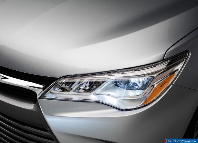 2015 Toyota Camry - фотография 61 из 79