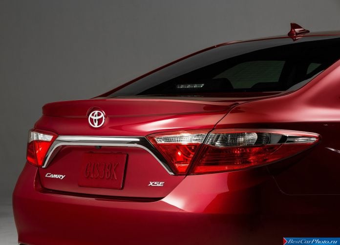 2015 Toyota Camry - фотография 65 из 79