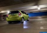 toyota_2015_prius_c_004_1.jpg