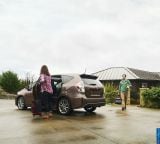 toyota_2015_prius_v_005.jpg
