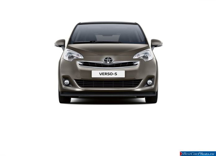 2015 Toyota Verso-S - фотография 3 из 4