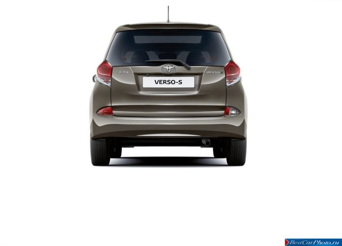2015 Toyota Verso-S - фотография 4 из 4