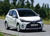 toyota_2015_yaris_041.jpg