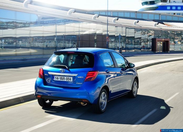 2015 Toyota Yaris - фотография 66 из 118