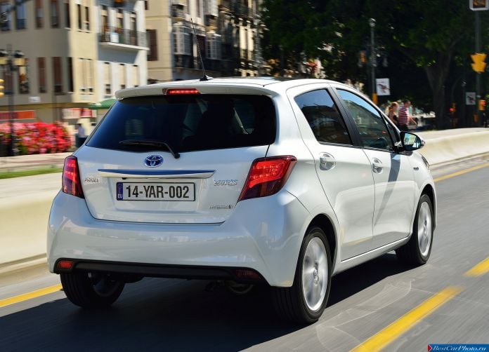 2015 Toyota Yaris - фотография 67 из 118