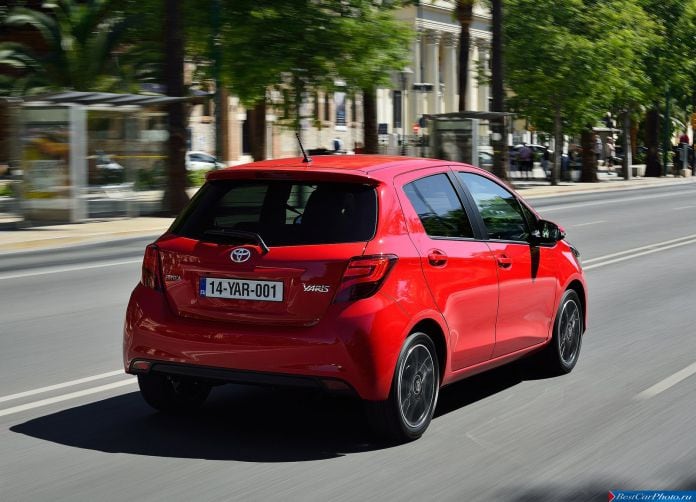 2015 Toyota Yaris - фотография 87 из 118