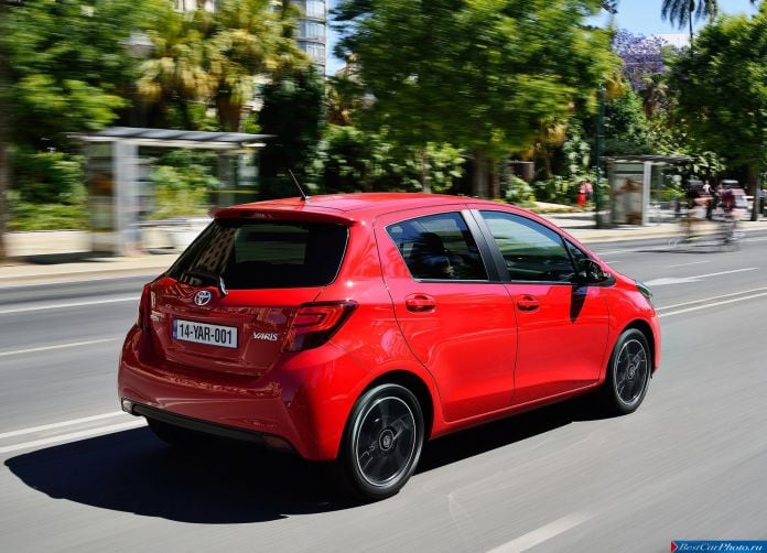 2015 Toyota Yaris - фотография 89 из 118