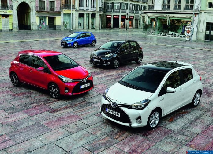 2015 Toyota Yaris - фотография 95 из 118