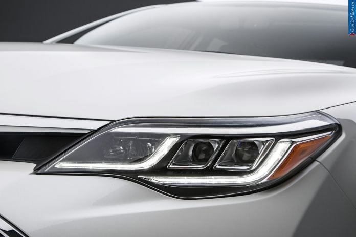 2016 Toyota Avalon - фотография 10 из 19