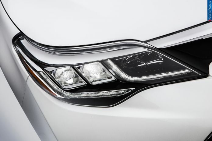 2016 Toyota Avalon - фотография 11 из 19