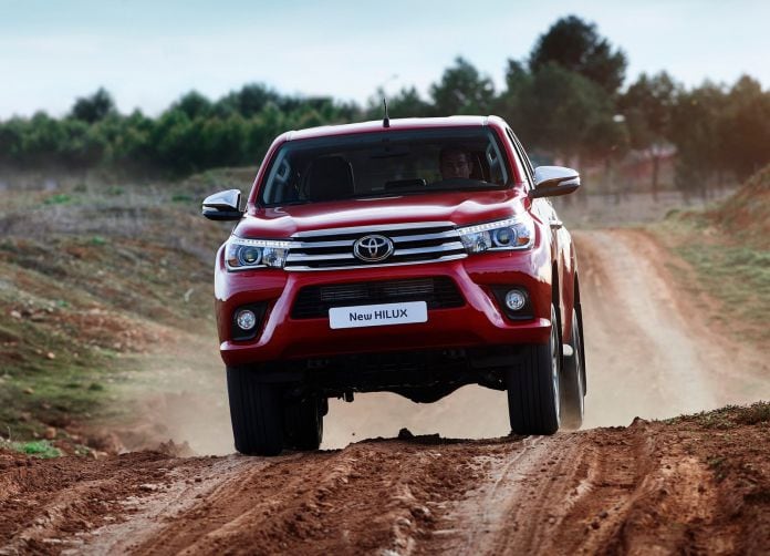 2016 Toyota Hilux - фотография 24 из 85