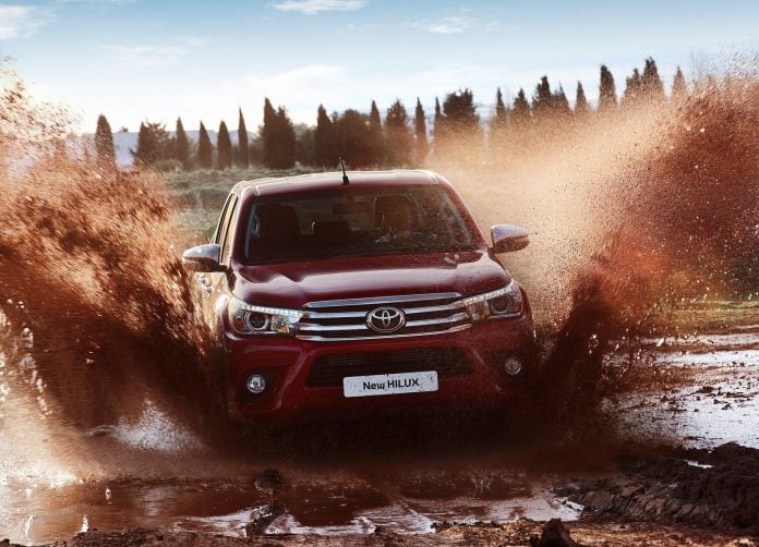2016 Toyota Hilux - фотография 27 из 85