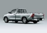 toyota_2016_hilux_073.jpg