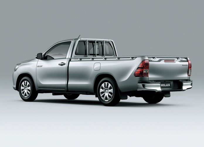 2016 Toyota Hilux - фотография 42 из 85