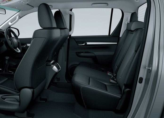 2016 Toyota Hilux - фотография 53 из 85