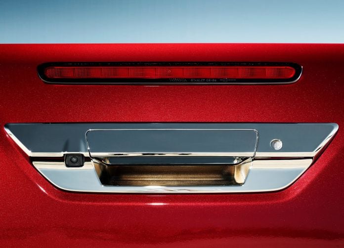 2016 Toyota Hilux - фотография 72 из 85