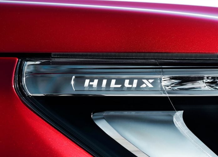 2016 Toyota Hilux - фотография 80 из 85