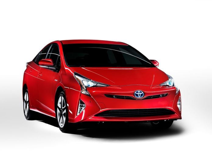 2016 Toyota Prius - фотография 18 из 53