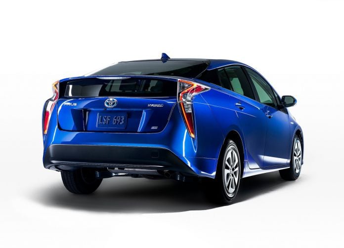 2016 Toyota Prius - фотография 23 из 53
