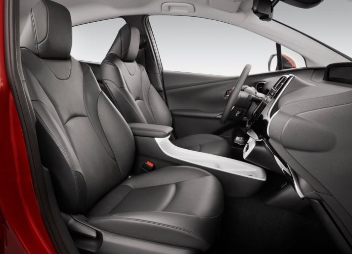 2016 Toyota Prius - фотография 32 из 53