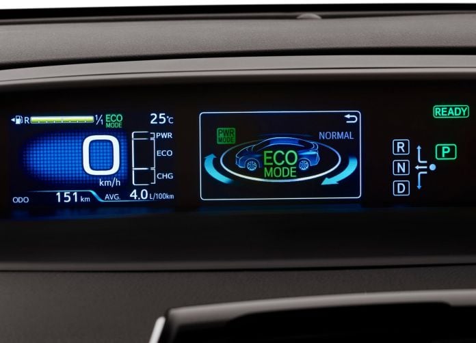 2016 Toyota Prius - фотография 36 из 53