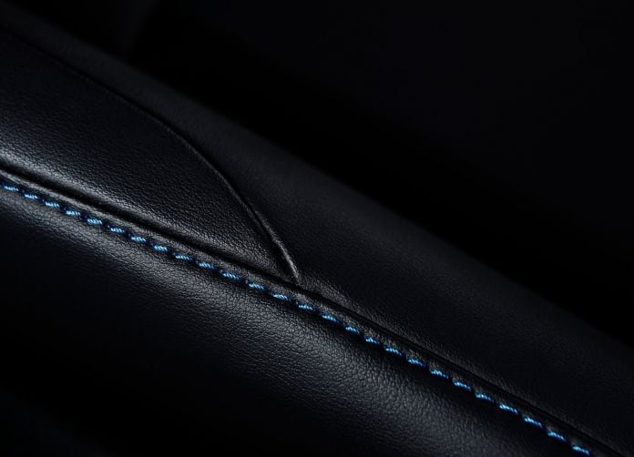 2016 Toyota Prius - фотография 43 из 53
