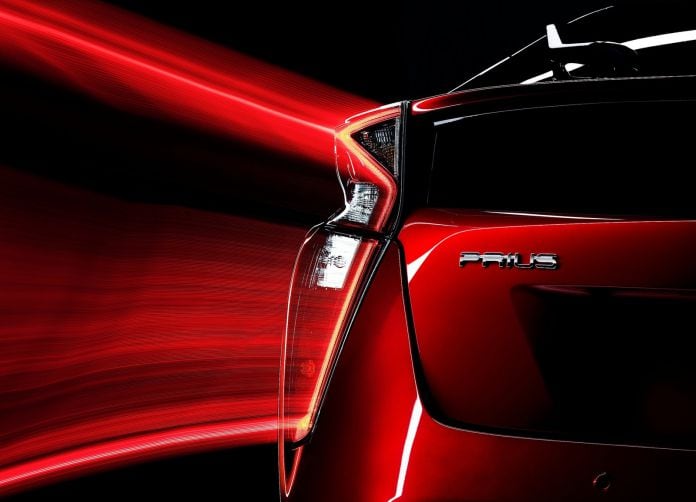 2016 Toyota Prius - фотография 45 из 53