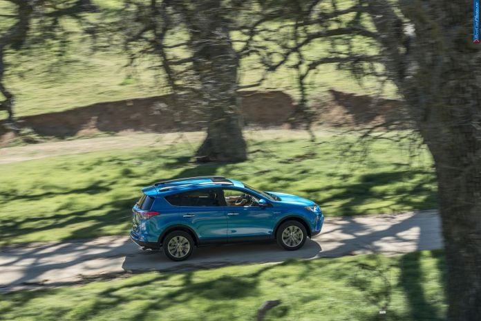 2016 Toyota Rav4 Hybrid - фотография 5 из 50