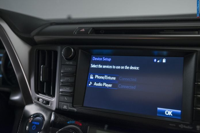 2016 Toyota Rav4 Hybrid - фотография 47 из 50