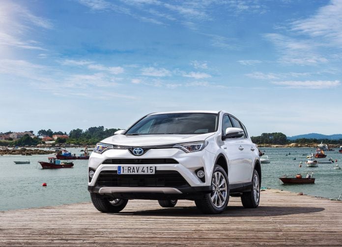 2016 Toyota RAV4 Hybrid EU - фотография 9 из 52