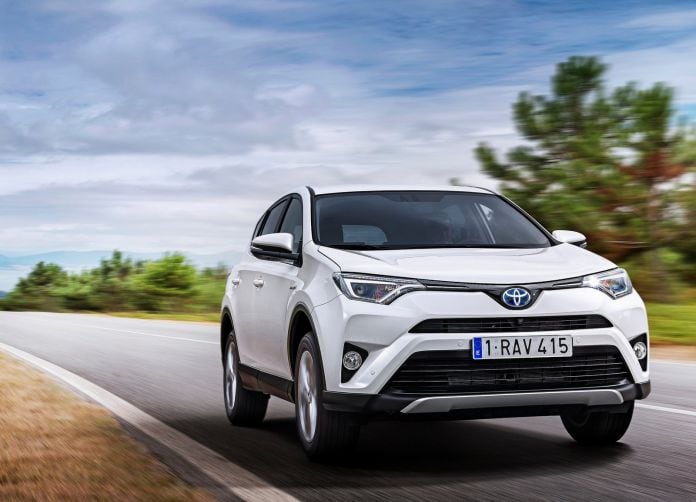 2016 Toyota RAV4 Hybrid EU - фотография 18 из 52
